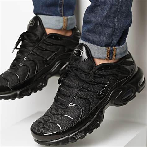 schwarze nike schuhe idealo|Nike Air Max Plus (604133.